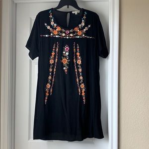 Umgee embroidered shift dress